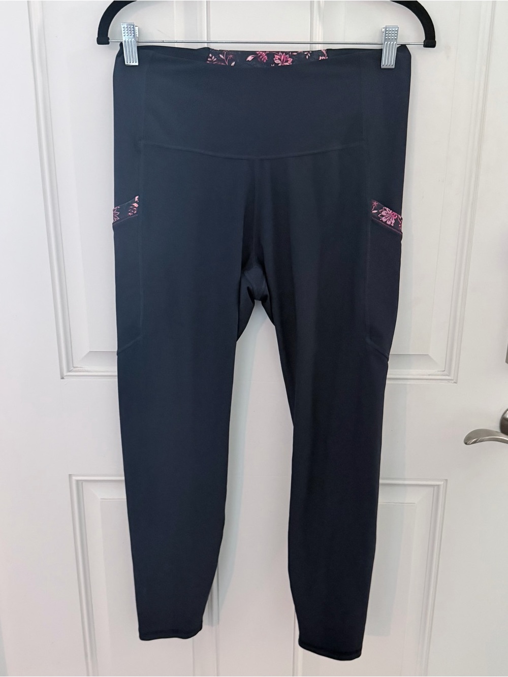 Old Navy PowerSoft 7/8 Leggings L | Navy Floral